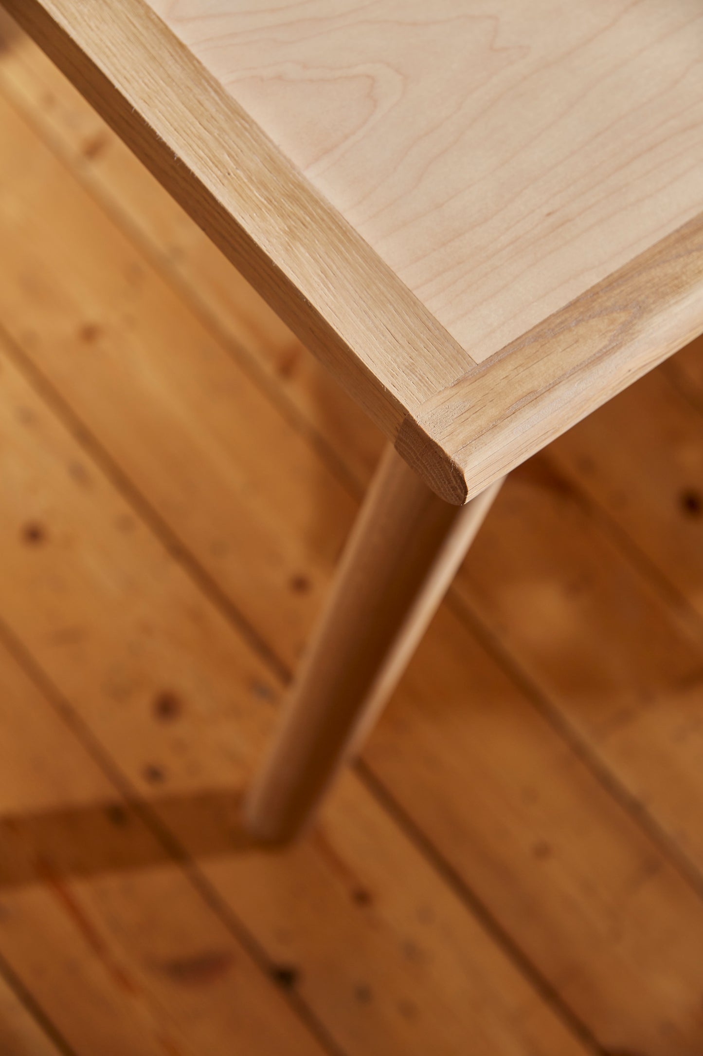TEX desk